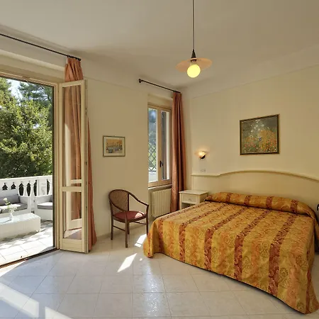 Park Maria Hotel 3*