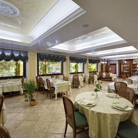 Park Maria 3* San Menaio