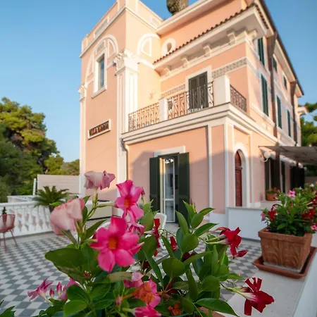 Park Maria Otel San Menaio