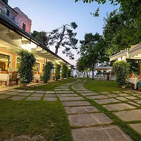 Park Maria 3*