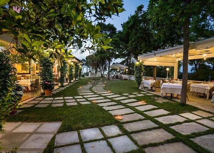 Park Maria Hotel 3*